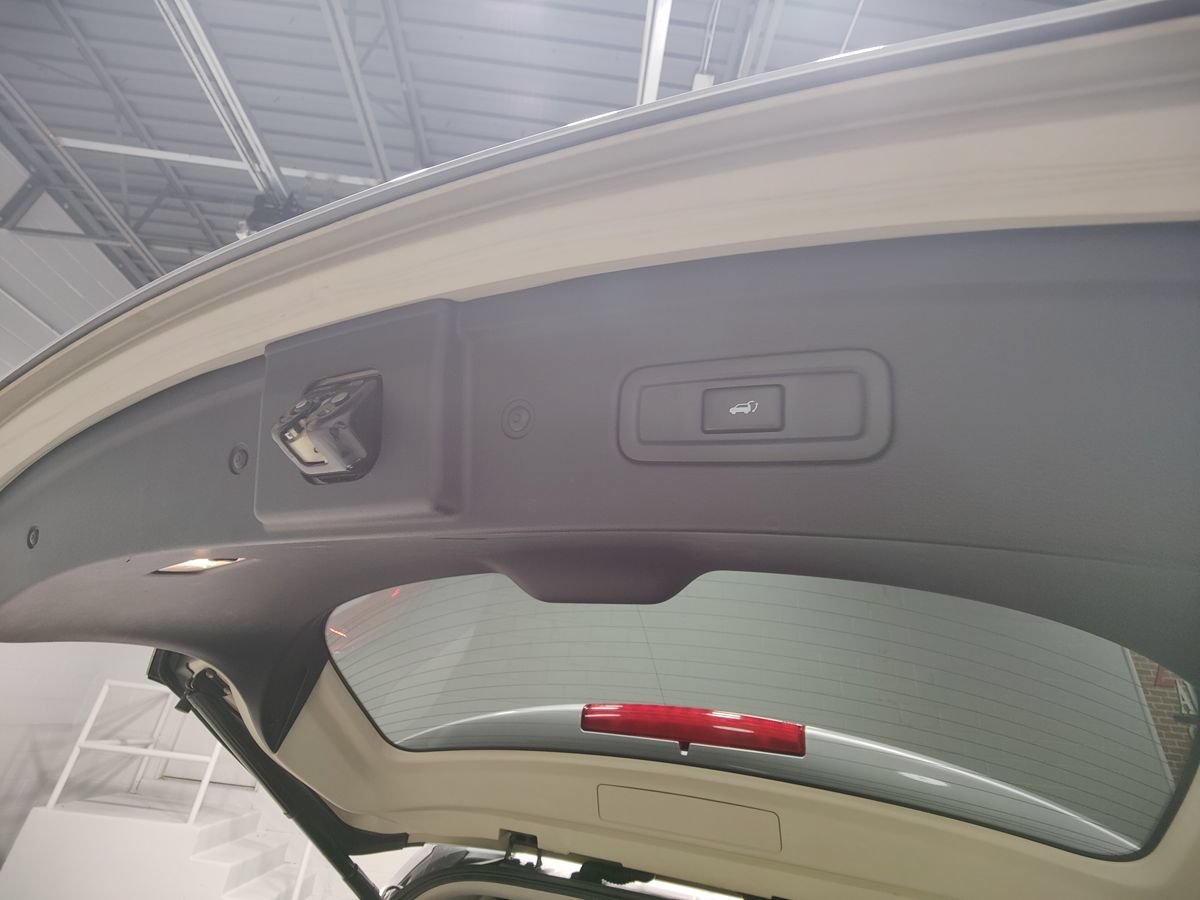 Used 2013 INFINITI FX37 AWD w/ Premium Pkg image 9