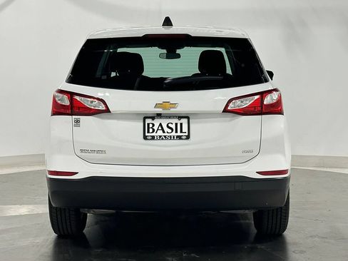 Used 2020 Chevrolet Equinox LS AWD/4WD image 12