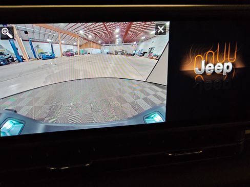 New 2026 Jeep Gladiator Sport AWD/4WD image 25