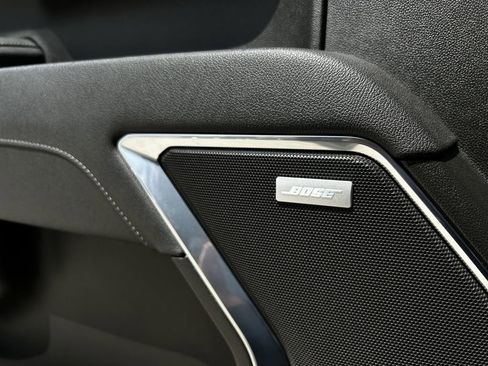 Used 2025 Chevrolet Silverado 1500 LT Trail Boss w/ Convenience Package II AWD/4WD image 29