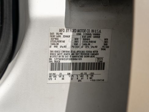 Used 1999 Ford F350 4x4 Crew Cab DRW Super Duty image 23