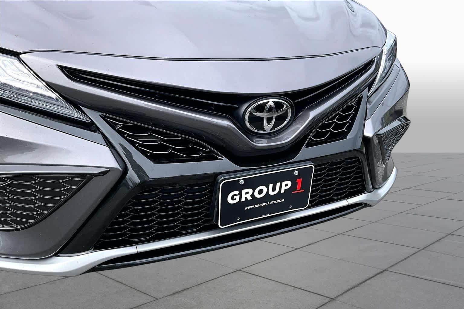 Used 2021 Toyota Camry XSE FWD image 30