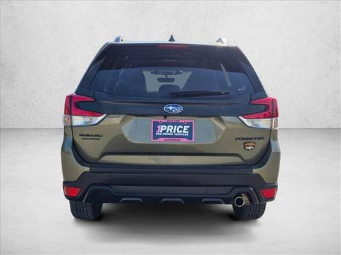 Certified 2025 Subaru Forester Wilderness w/ Wilderness Package AWD/4WD image 4