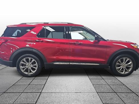 Used 2022 Ford Explorer Limited image 4