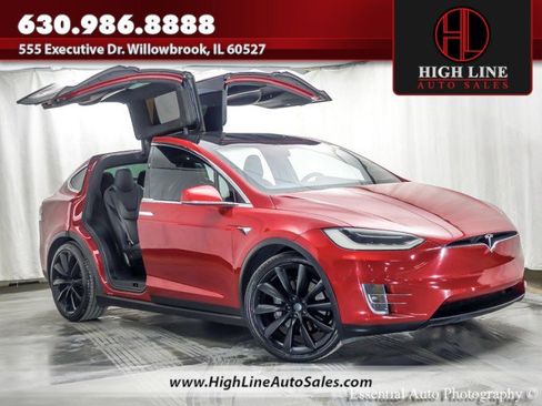 Used 2018 Tesla Model X 75D image 1