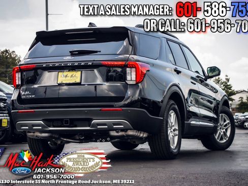 New 2026 Ford Explorer Active w/ Active Comfort Package RWD image 3