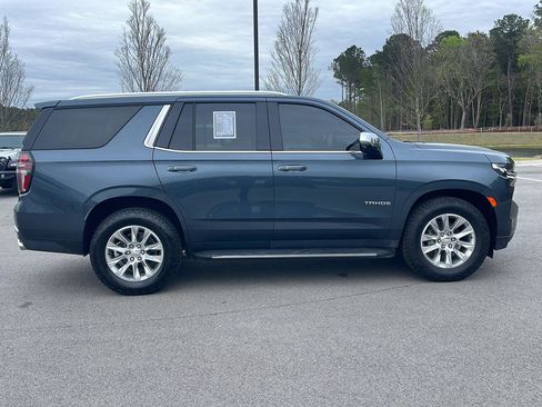 Used 2021 Chevrolet Tahoe Premier w/ Premium Package image 8