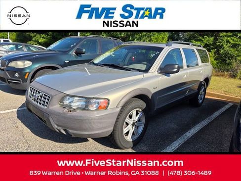 Used 2003 Volvo XC70 AWD/4WD image 3