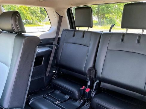 Used 2017 Toyota 4Runner SR5 Premium AWD/4WD image 35