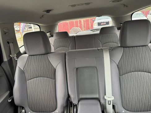 Used 2015 Chevrolet Traverse LS AWD/4WD image 17
