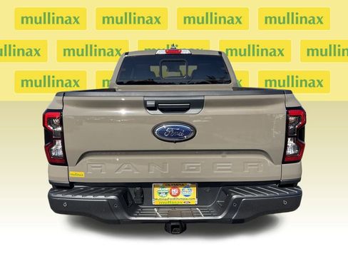 New 2025 Ford Ranger Lariat w/ FX4 Off-Road Package AWD/4WD image 4