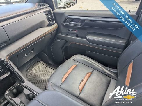 Certified 2024 GMC Sierra 1500 AT4 w/ Technology Package AWD/4WD image 17