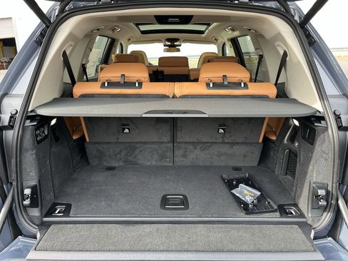 New 2026 BMW X7 xDrive40i image 25