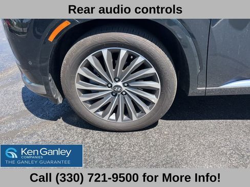 Used 2025 Hyundai Palisade Calligraphy AWD/4WD image 16