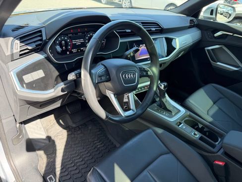 Used 2022 Audi Q3 2.0T Premium AWD/4WD image 17