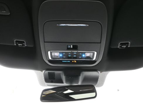 Used 2025 Ford F150 Lariat w/ Equipment Group 502A High AWD/4WD image 29