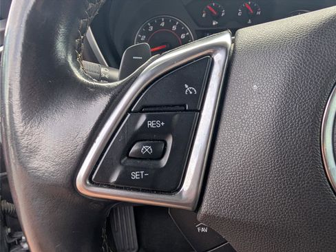 Used 2020 Chevrolet Camaro LT RWD image 26