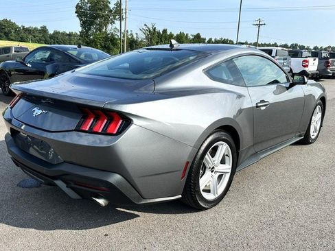Used 2026 Ford Mustang Coupe RWD image 3