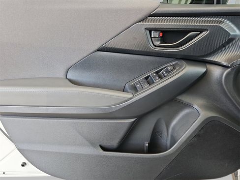 New 2025 Subaru Crosstrek 2.0i Premium image 26