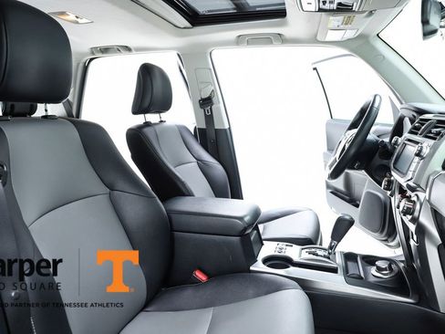 Used 2014 Toyota 4Runner 4WD image 75