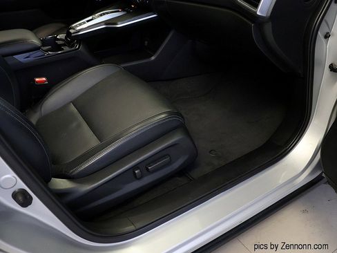 Used 2018 Honda Clarity Touring image 34