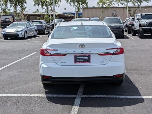 Used 2025 Toyota Camry LE FWD image 7