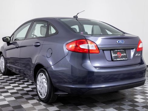 Used 2012 Ford Fiesta S image 5