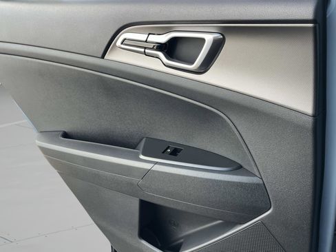 New 2026 Kia Sportage S AWD/4WD image 25