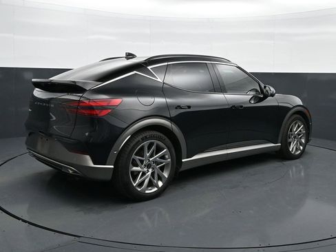 Used 2025 Genesis GV60 Advanced AWD/4WD image 7