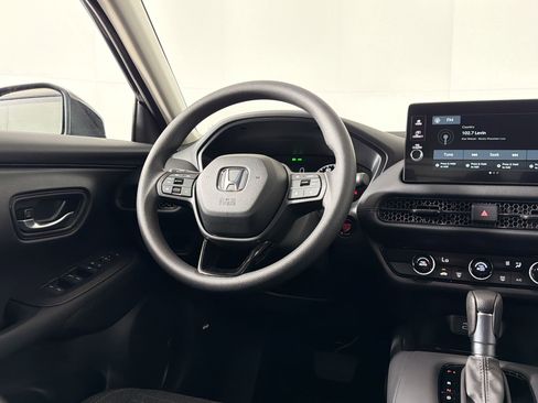 New 2026 Honda HR-V LX image 25