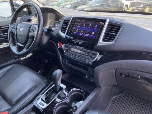 Used 2019 Honda Ridgeline RTL-E image 12