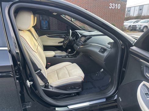 Used 2019 Chevrolet Impala Premier image 15