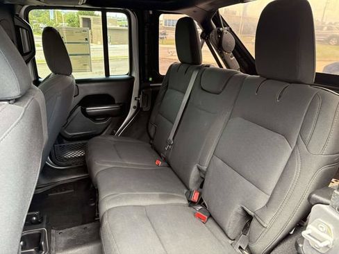 Used 2020 Jeep Wrangler Unlimited Sport AWD/4WD image 12