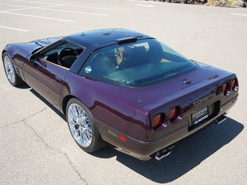 Used 1992 Chevrolet Corvette ZR-1 RWD image 15