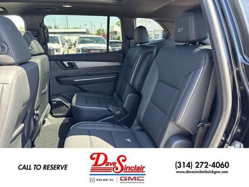 New 2026 Buick Enclave Sport Touring w/ Super Cruise Package AWD/4WD image 23