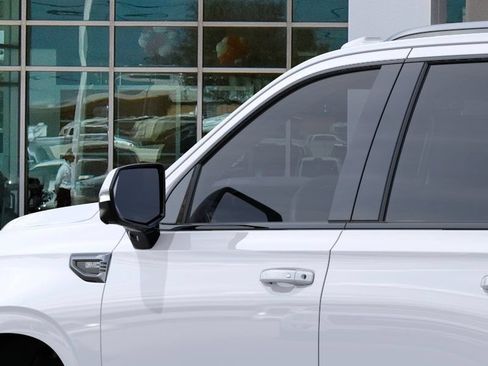 New 2026 GMC Yukon AT4 w/ AT4 Premium Plus Package AWD/4WD image 12
