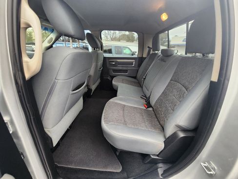 Used 2016 RAM 1500 Big Horn AWD/4WD image 9