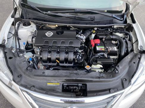 Used 2013 Nissan Sentra SR FWD image 8