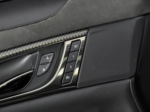 Used 2019 Cadillac CTS V w/ Carbon Fiber Package RWD image 14