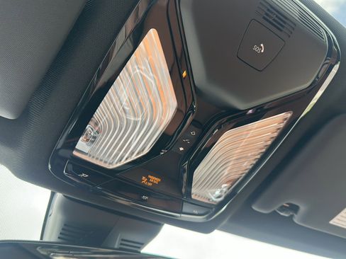 New 2026 BMW 330i Sedan w/ Premium Package image 28