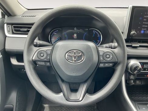 Certified 2025 Toyota RAV4 XLE AWD/4WD image 13