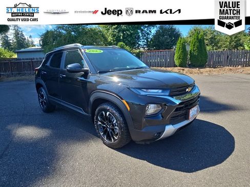 Used 2023 Chevrolet TrailBlazer LT FWD image 9