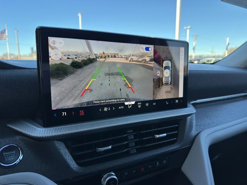 Used 2025 Ford Explorer Platinum w/ Ultimate Package image 20