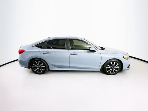 Used 2023 Honda Civic EX image 10