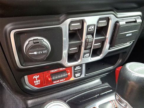Used 2020 Jeep Gladiator Rubicon image 23