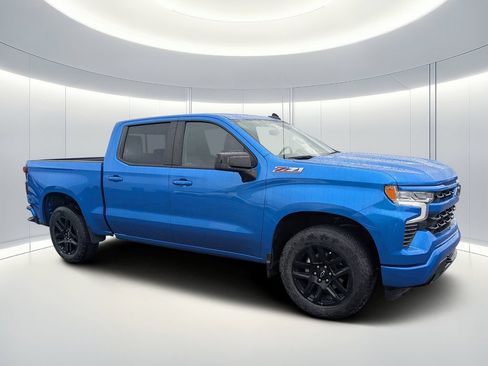 Used 2025 Chevrolet Silverado 1500 RST w/ All Star Edition Plus AWD/4WD image 2