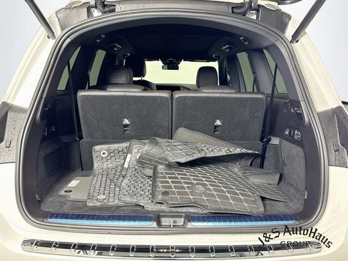 Used 2025 Mercedes-Benz GLS 450 4MATIC w/ AMG Line Exterior image 34