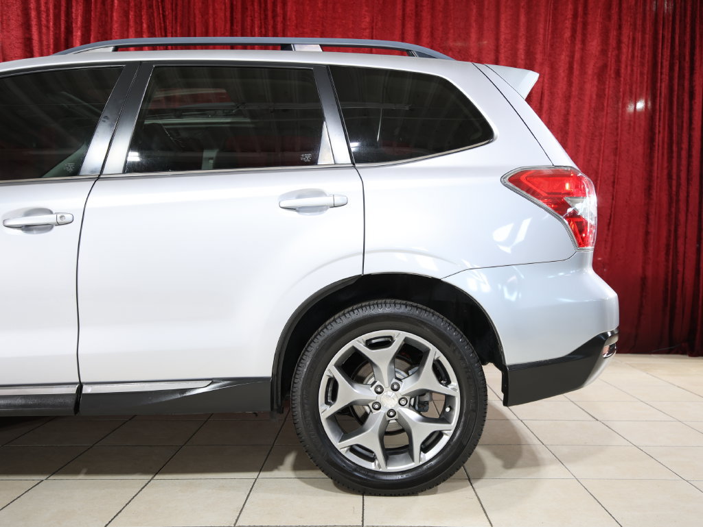 Used 2016 Subaru Forester 2.5i Touring AWD/4WD image 6