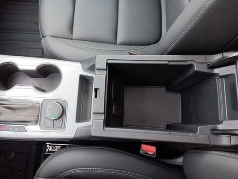 New 2026 Chevrolet Blazer LT w/ Midnight/Sport Edition image 17