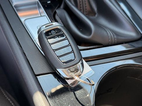 Used 2023 Hyundai Elantra SEL w/ Convenience Package image 22